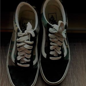 6.5 vans camo women